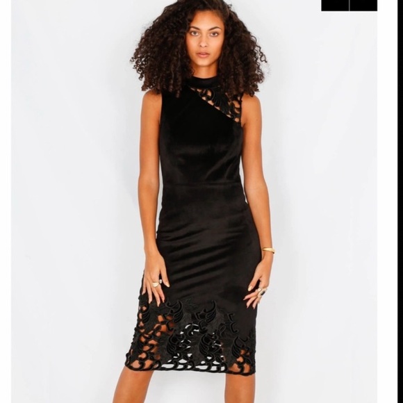 Alice + Olivia Dresses & Skirts - Alice + Olivia Black Midi Dress with Cutout Lace Hem